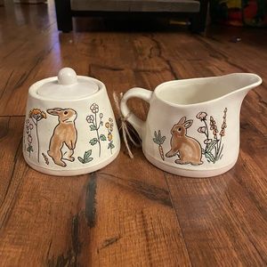 Eli + Ana Cream And Sugar Bunny Set